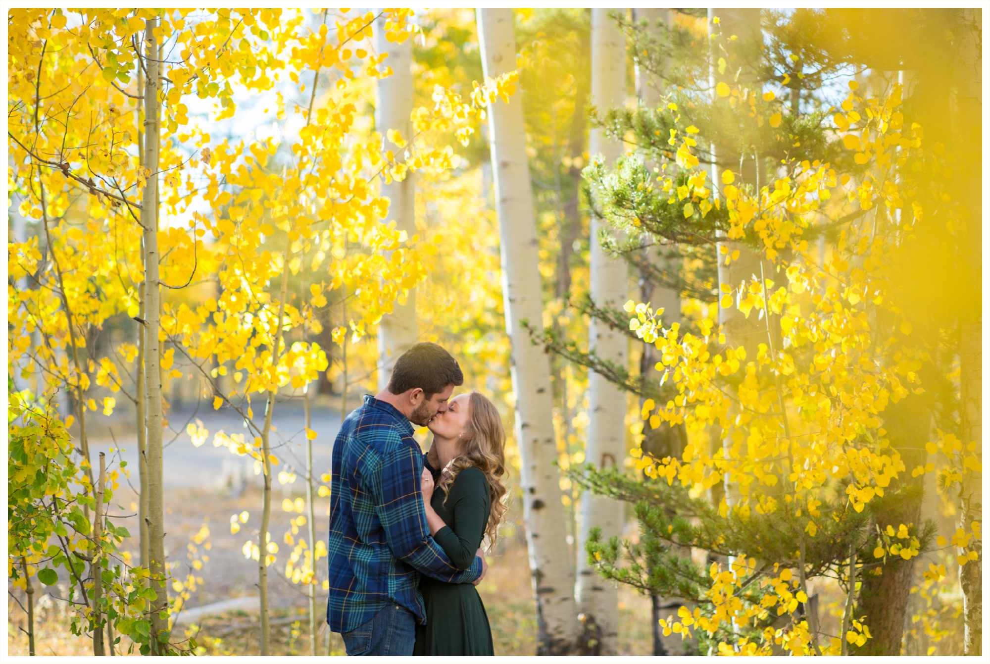 colorado-fall-engagement-session-kenosha-pass-yellow-aspens-colorado-engagement-photographer-colorado-mountain-wedding-photographer-fall-outfit-inspo-engagement-pictures-september-in-colorado-intimate-kissing-photo
