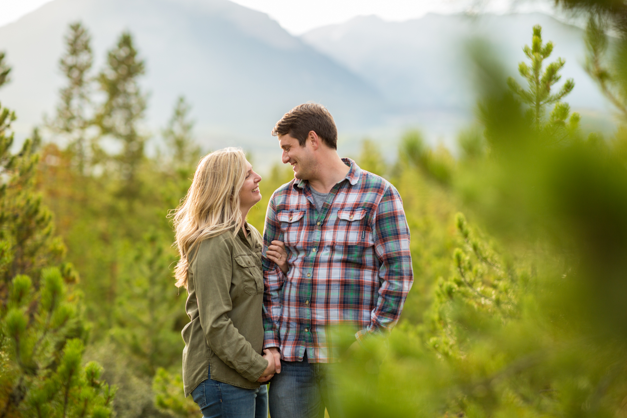 colorado engagement photos at lake dillon by engagement photographer kathryn kim do we need an engagement session