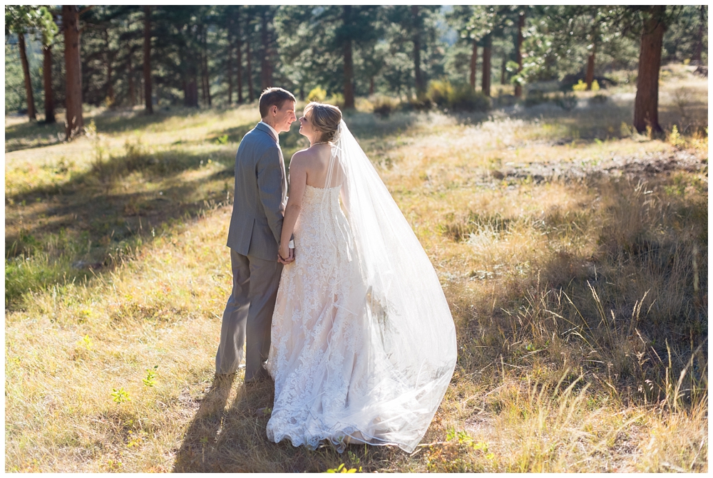 Della Terra Mountain Wedding | KathrynKimPhotographyBlog